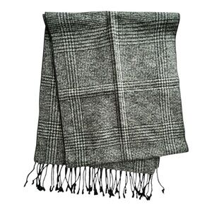 Club Room 100% silk Black and Gray Plaid Scarf
